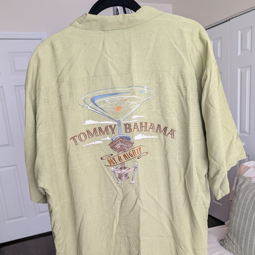 Tommy Bahama Light Green Silk Dry & Mighty Cocktail Shirt Size Large